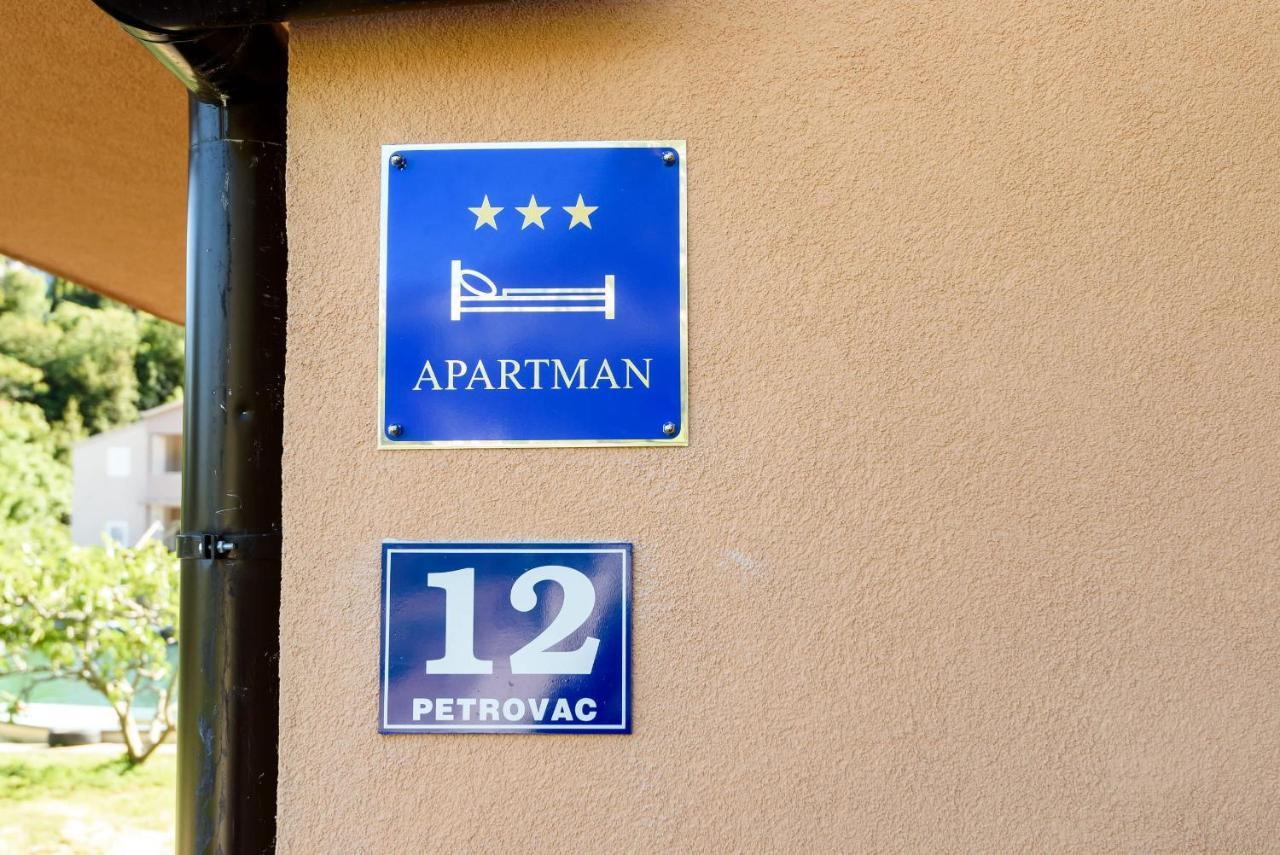 Bonaca Apartment Rogotin Екстериор снимка